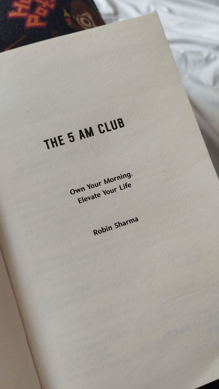 The 5AM Club By Robin Sharma